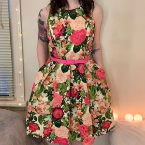 Eliza J Floral Party Dress With Pockets Size Large